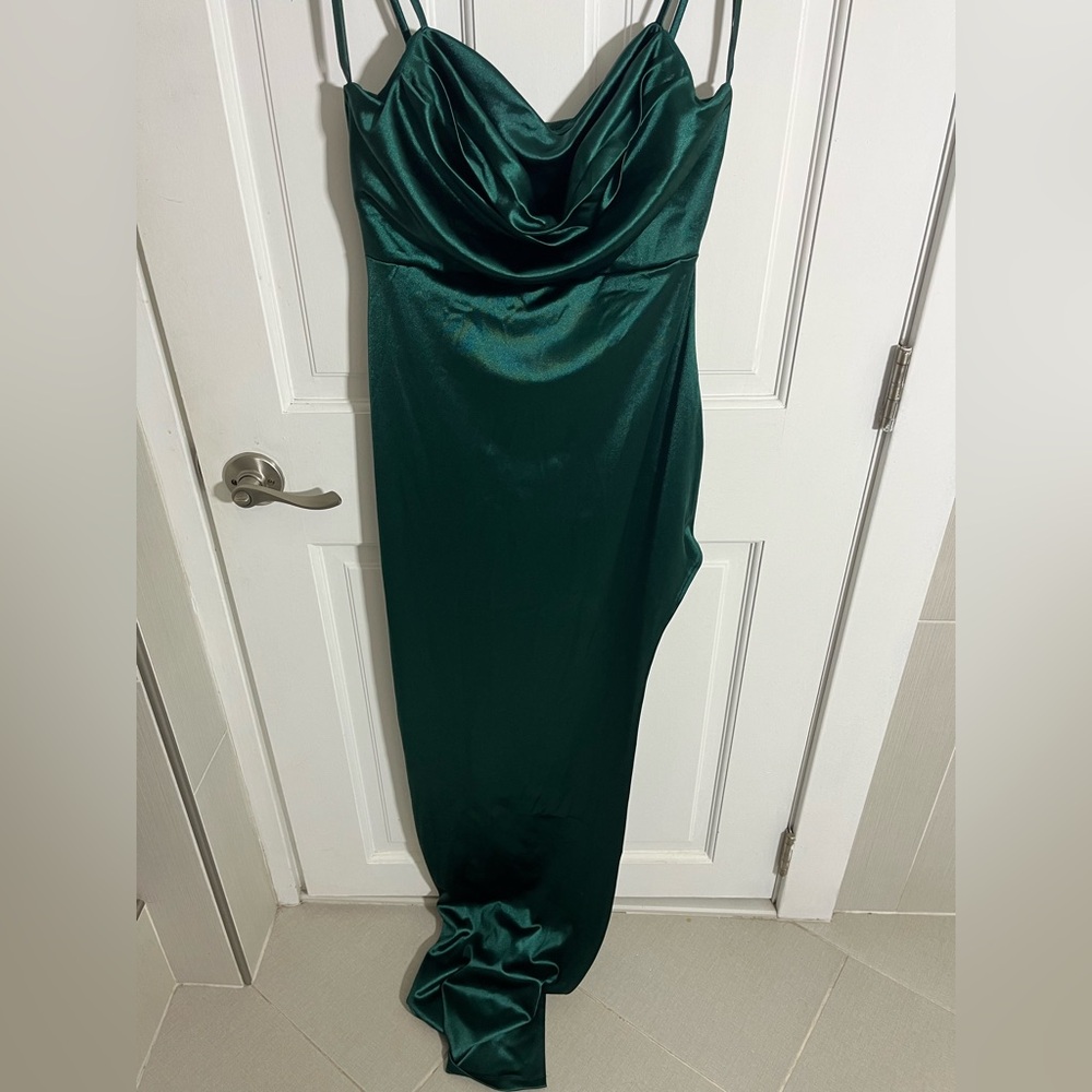 Windsor Elegant Dark Green Top